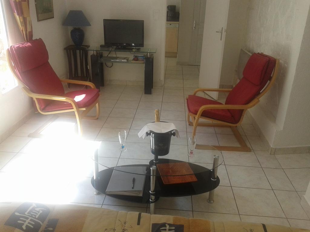 Un Coin De Campagne En Ville Le Cannet Esterno foto
